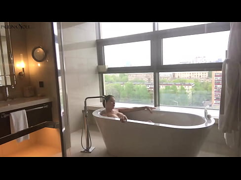 ❤️ Kæmpe babe ondt i sin fisse på badeværelset ❤️ Fucking at da.flvporn.ru